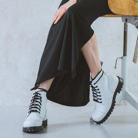 517 aka Aviator Boots - White