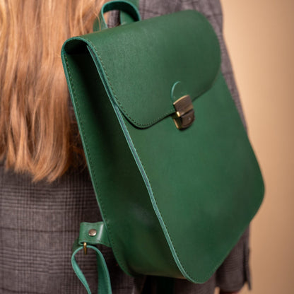 Natural Leather Saddle Backpack - Green